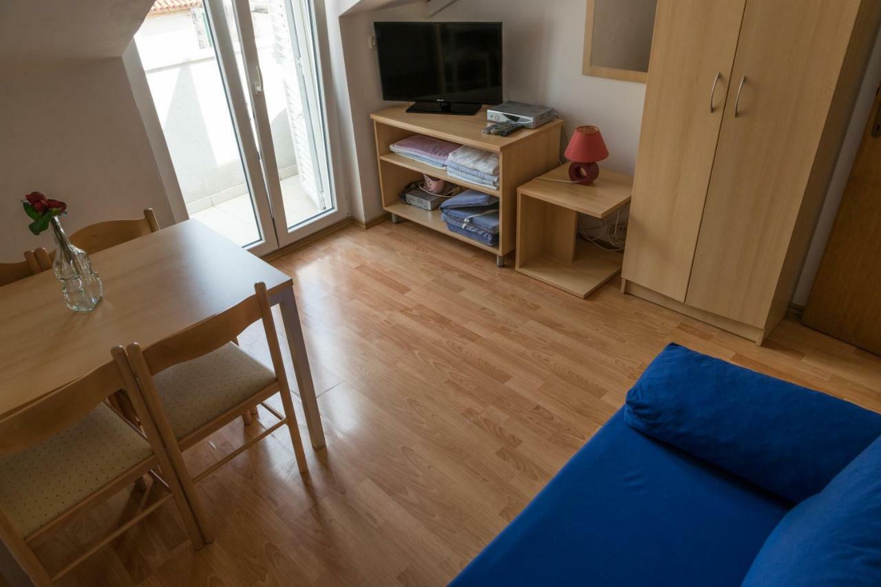 House Vera Baška Voda Exteriér fotografie